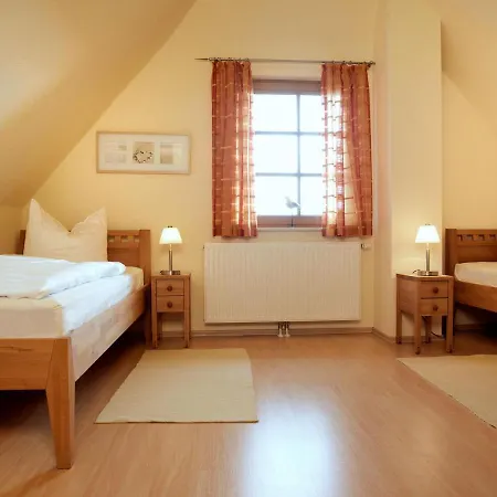 Reetdachhaus Achterhus 펜션